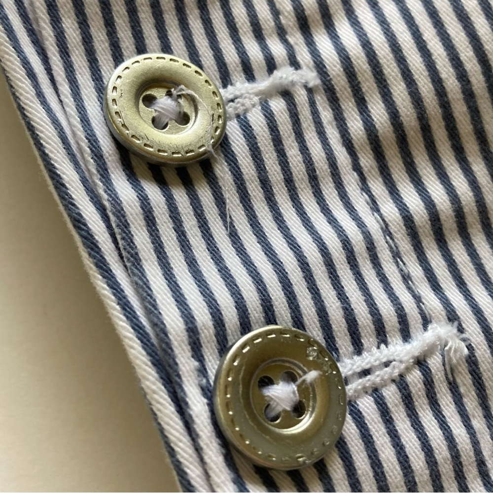 Pinstripe - Picture 5 of 9